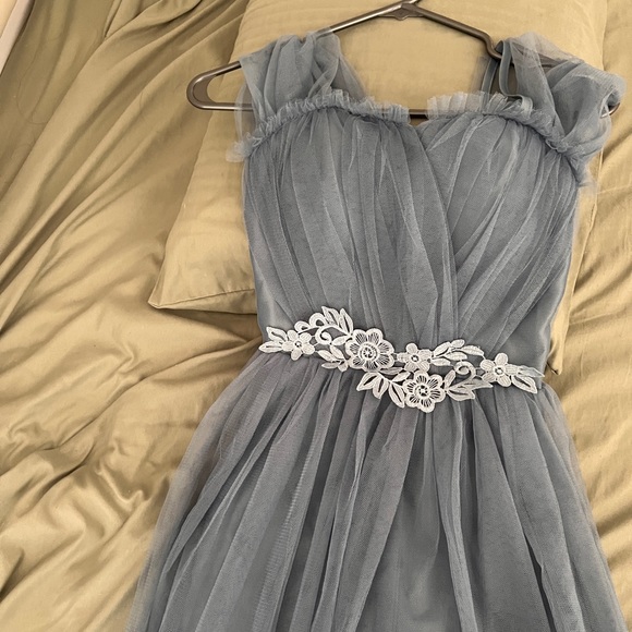 Evening dress - Picture 3 of 3